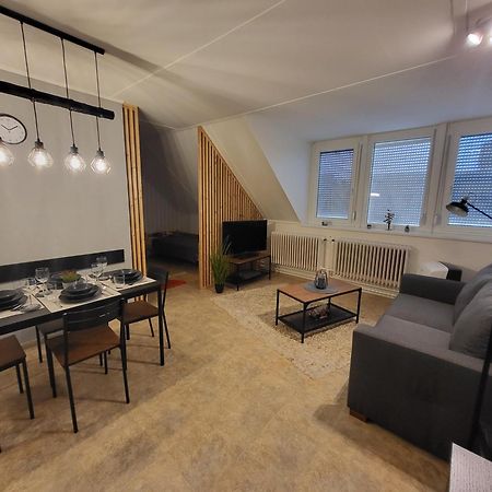 Bohemi Apartman Mosonmagyaróvár Eksteriør bilde