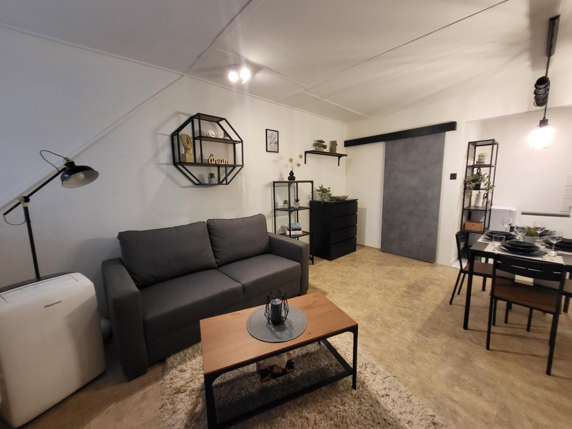 Bohemi Apartman Mosonmagyaróvár Eksteriør bilde